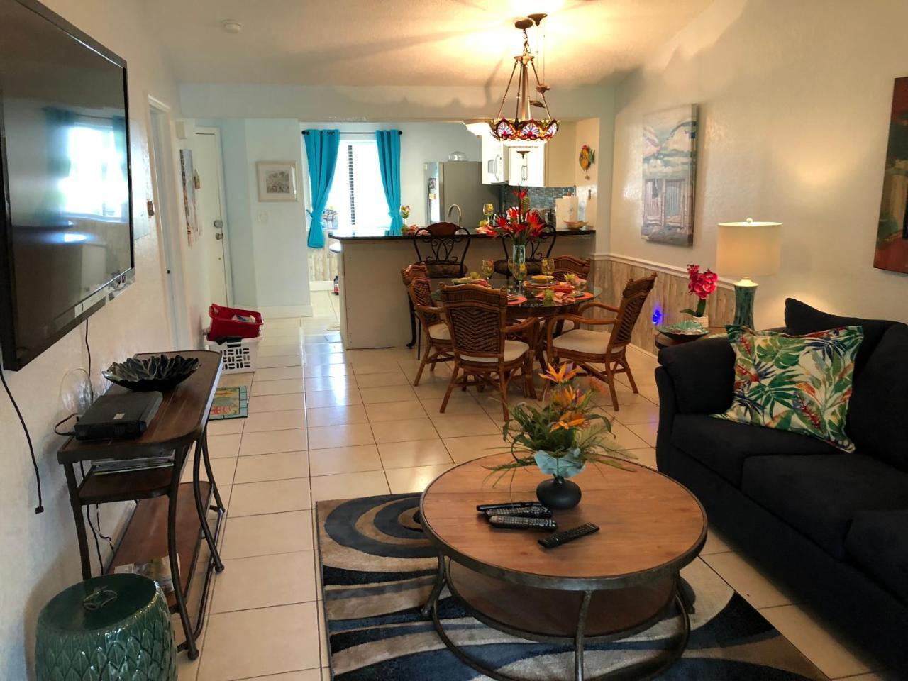 2 Bedroom , 2 Bath , Villa Oldsmar Esterno foto