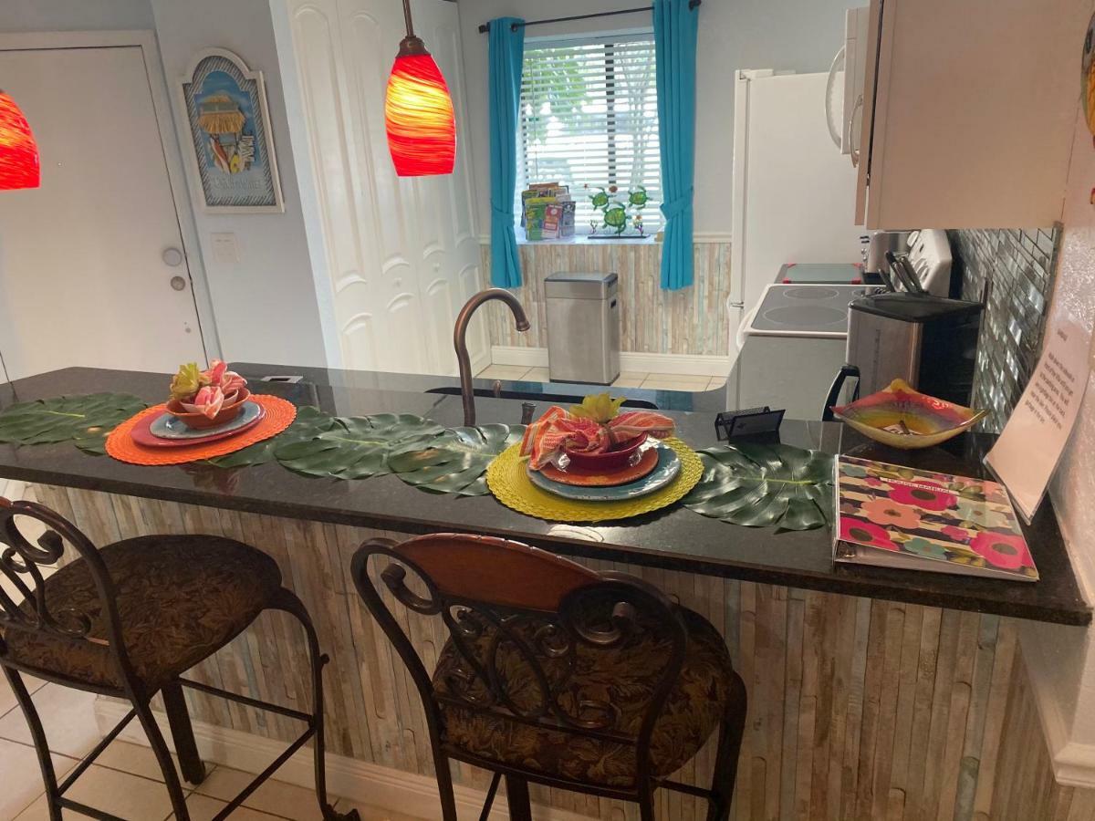 2 Bedroom , 2 Bath , Villa Oldsmar Esterno foto